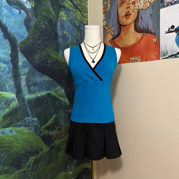 y2k blue wrap v neck contrast trim sleeveless top - Picture 2 of 6